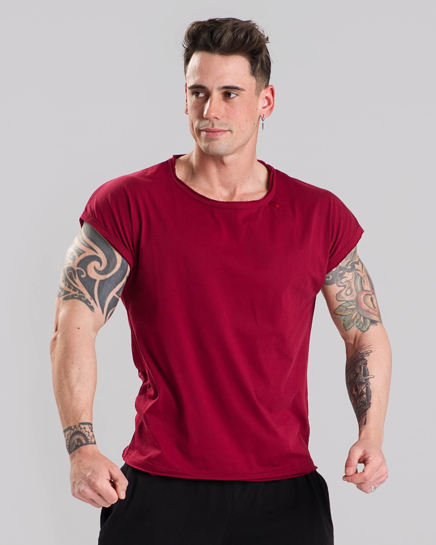 MNX Ripped T-shirt Athletic, burgundy