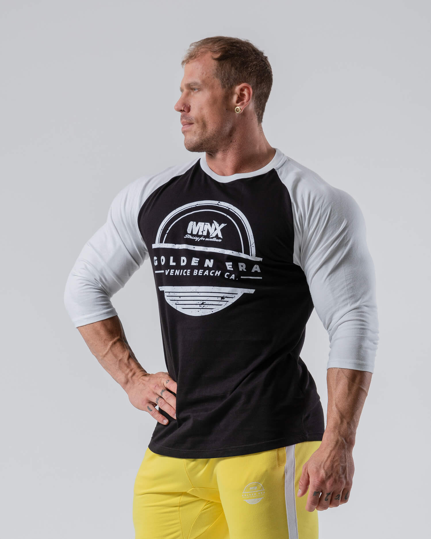 MNX Raglan Top Golden Era, black - Image 4